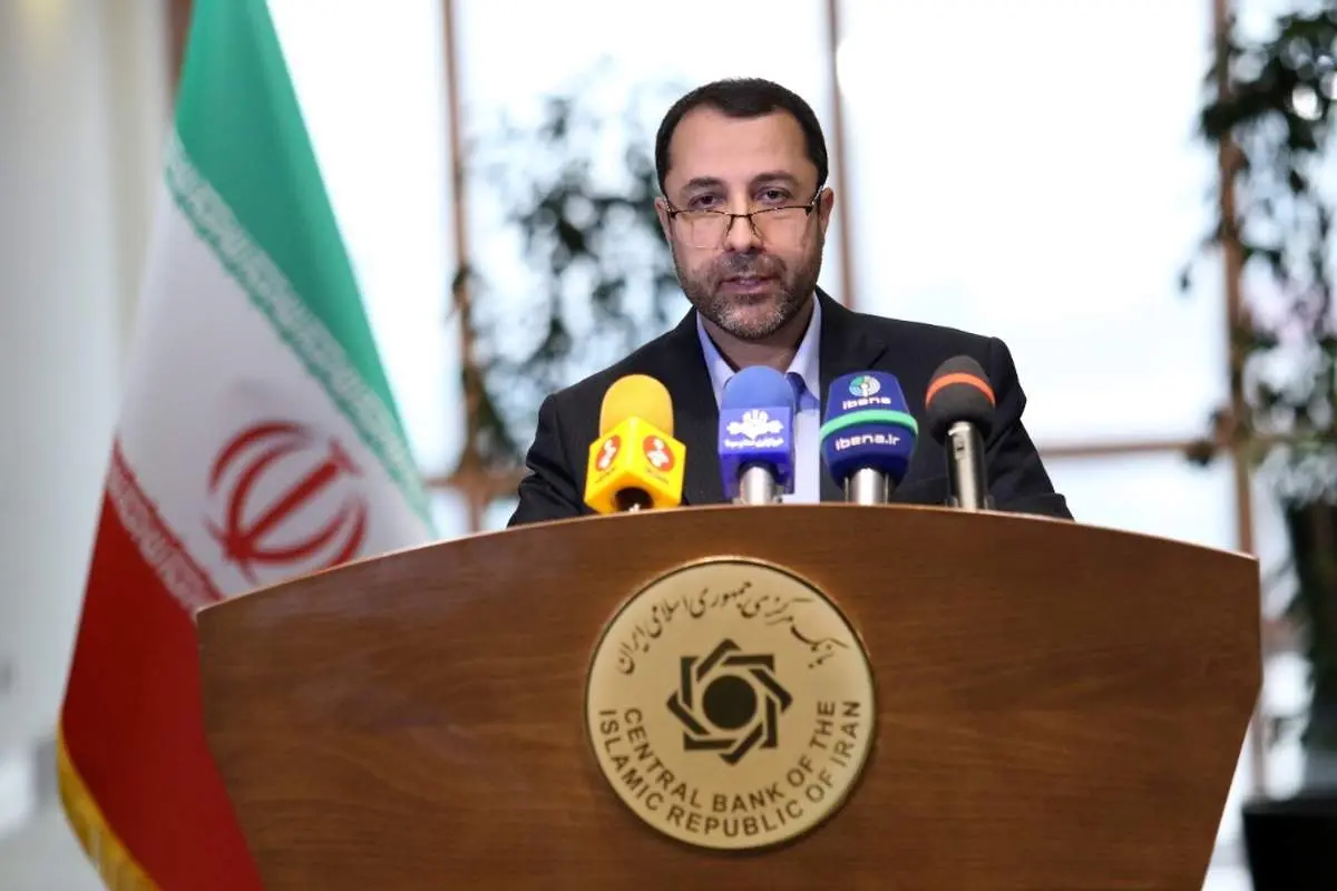 رئیس کل بانک مرکزی در بازدید میدانی از صرافیها: مردم هر چقدر ارز نیاز داشته باشند، تامین میکنیم