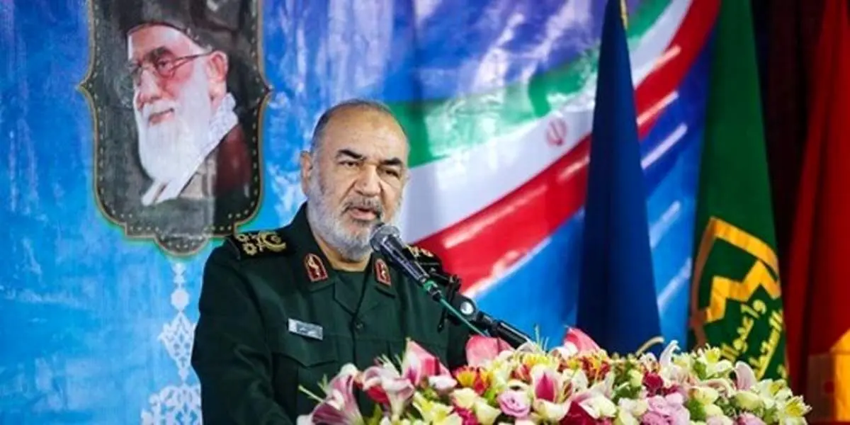 سردار سلامی: جامعه مدیون فداکاری مدافعان سلامت است