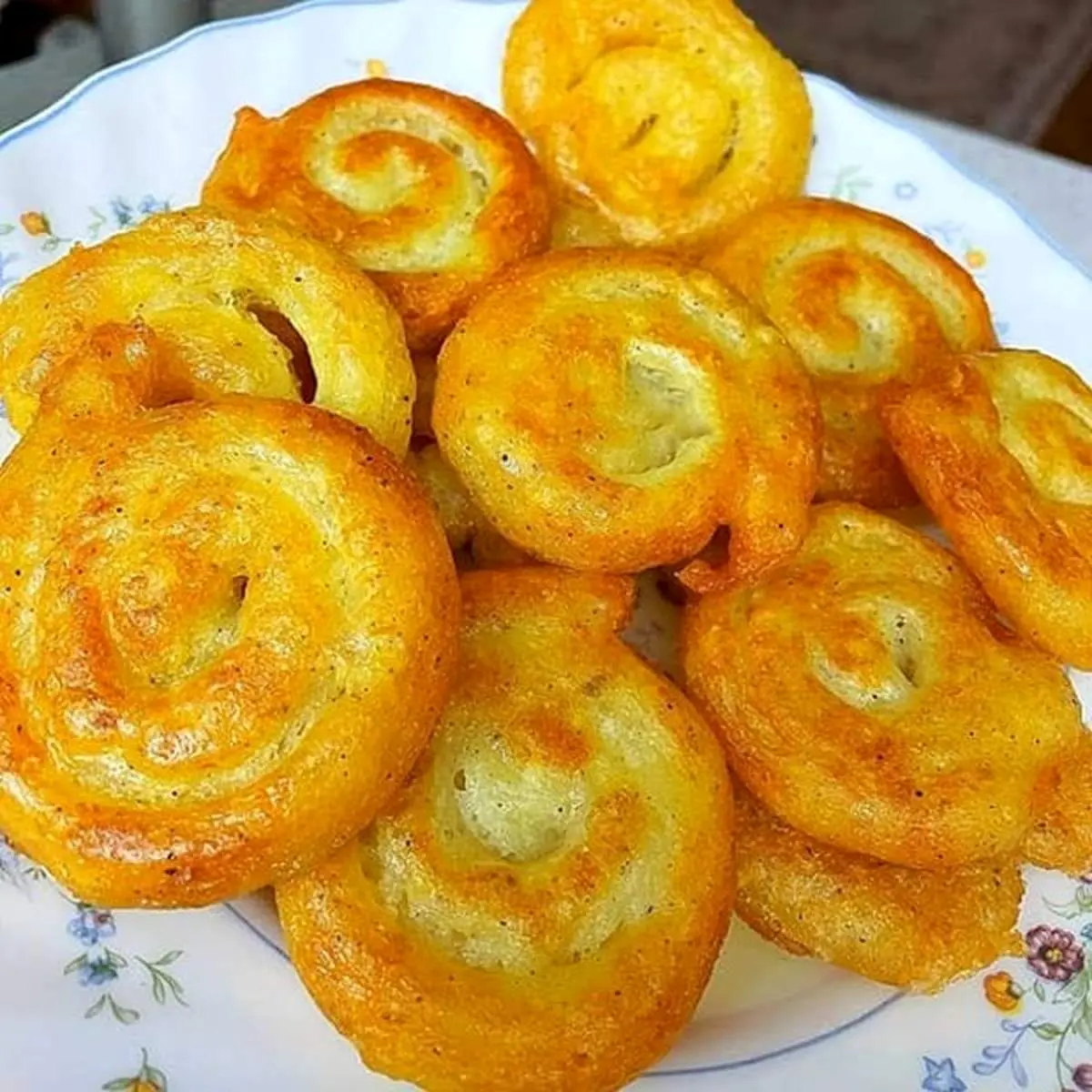 طرز تهیه سیب زمینی پفکی