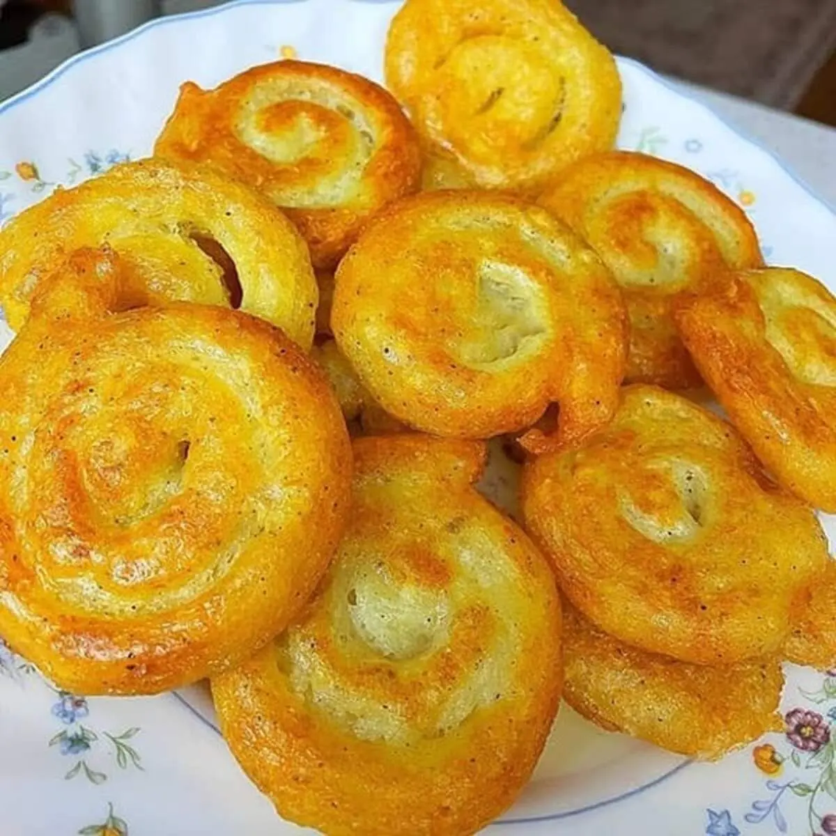طرز تهیه سیب زمینی پفکی