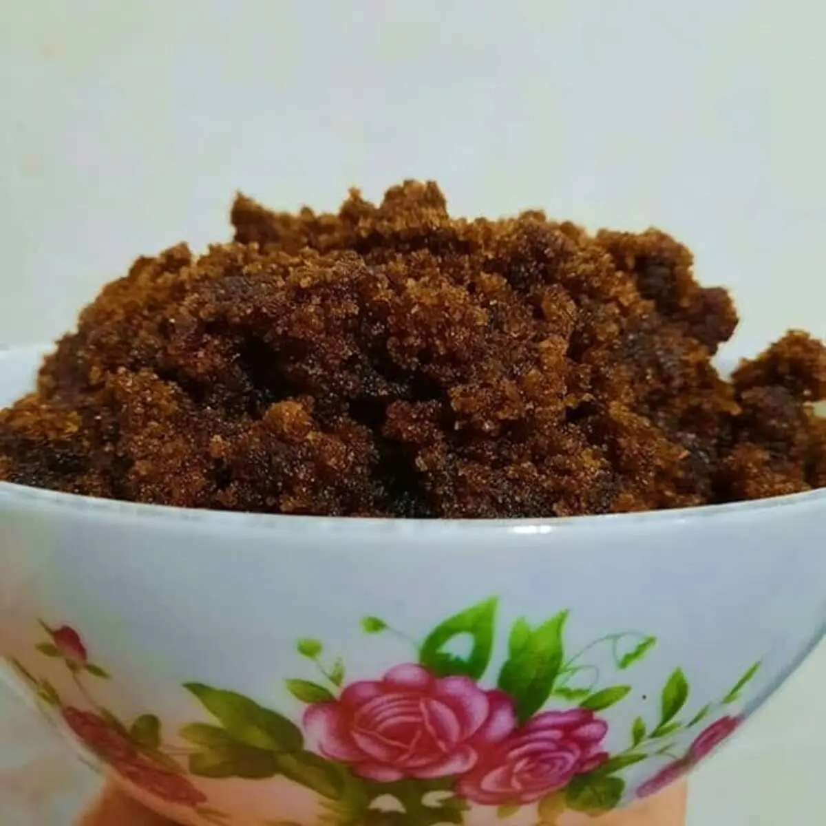 طرز تهیه حلوای سیاه اردبیل