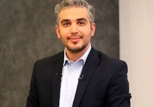 توضیحات خبرنگار صدا و سیما از چرایی حضور پهپاد آکینجی در ایران+فیلم