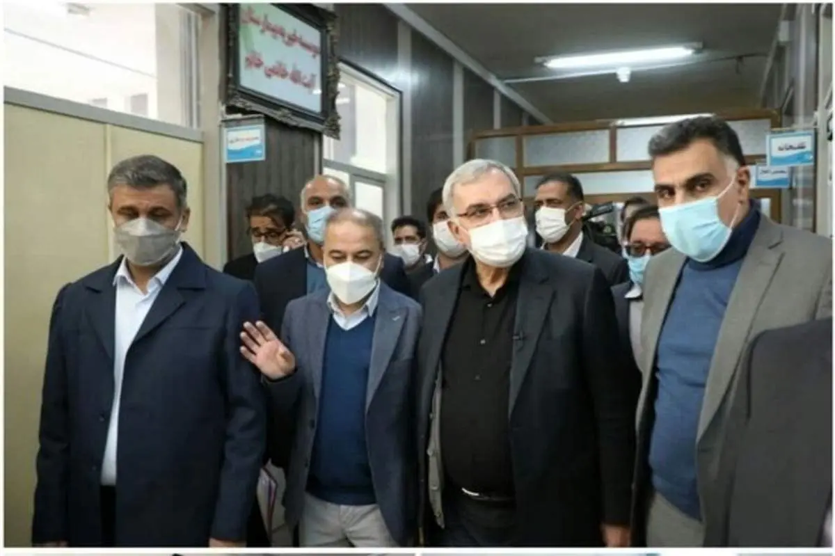 وزیر بهداشت از بیمارستان آیت الله خاتمی در یزد بازدید کرد