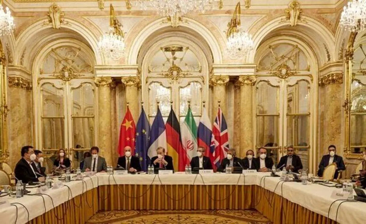 آغاز نشست پایانی کمیسیون مشترک در هتل کوبورگ وین