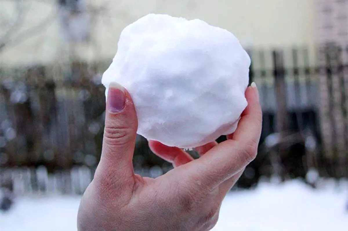 برف اتوبان زنجان تبریز را مسدود کرد +فیلم