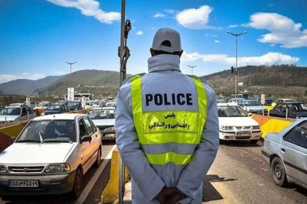 اقدام فوقالعاده زیبا و تحسینبرانگیز مامور پلیس راهور در رشت + فیلم