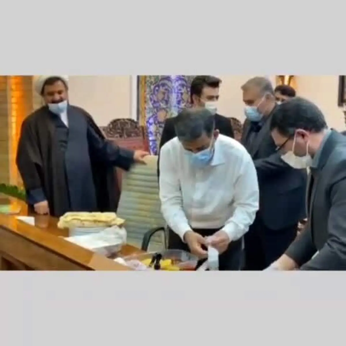 ضرغامی: با کباب بناب، رقیب مک‌دونالد می‌شویم! + فیلم