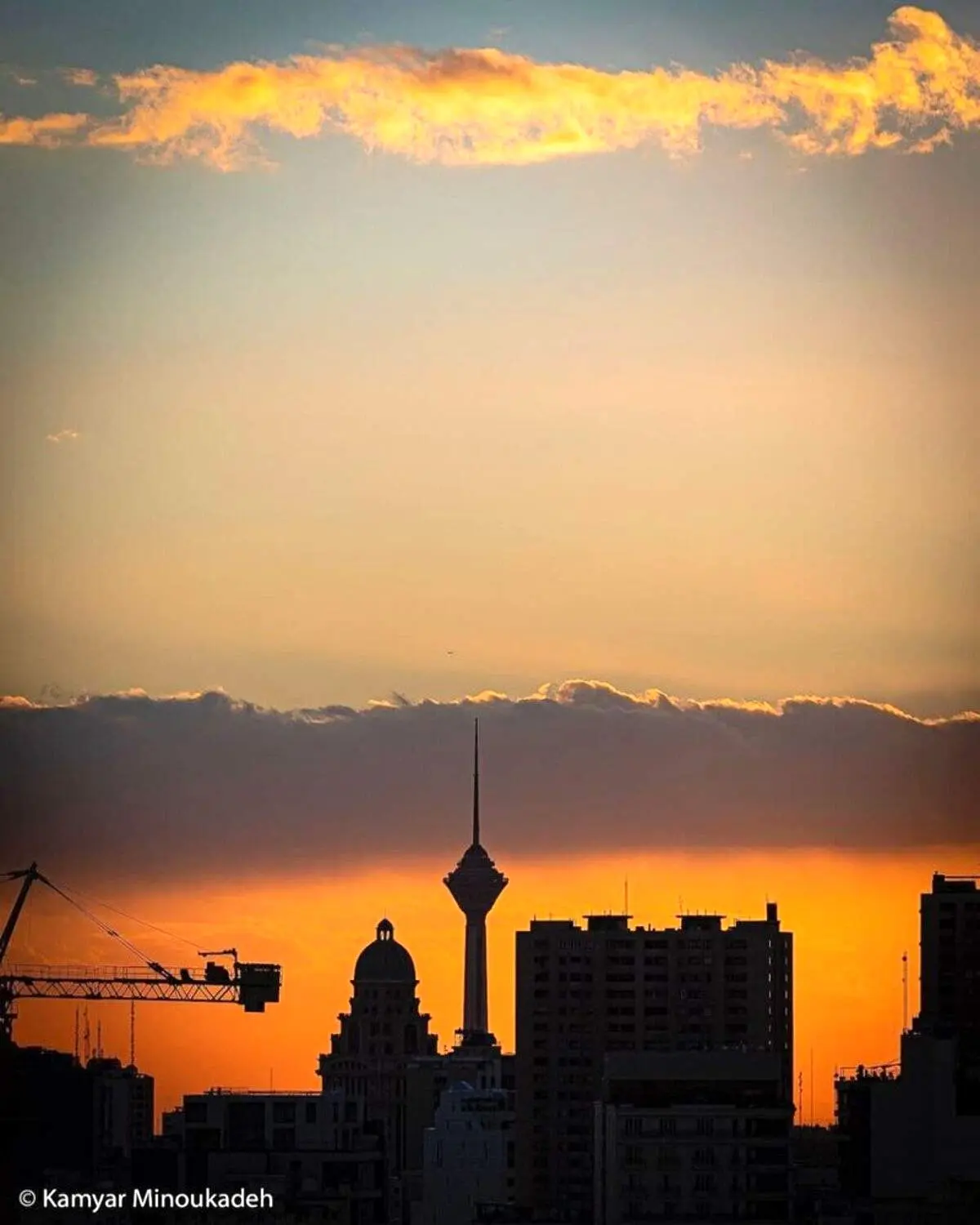 قابی جذاب از غروب زیبای اولین روز زمستان ۱۴۰۰ در تهران