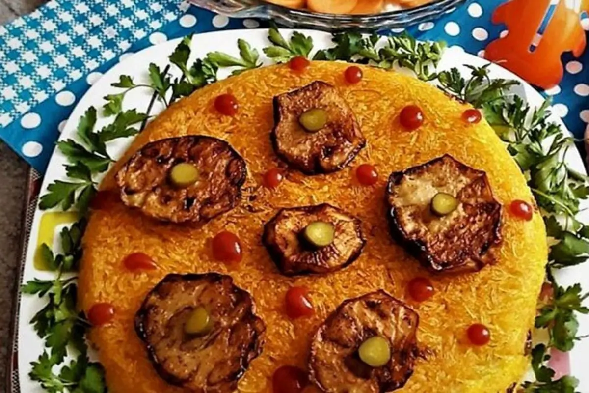 طرز تهیه بادمجون پلوی قزوینی