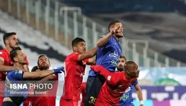تساوی بدون گل استقلال و فولاد در نیمه نخست
