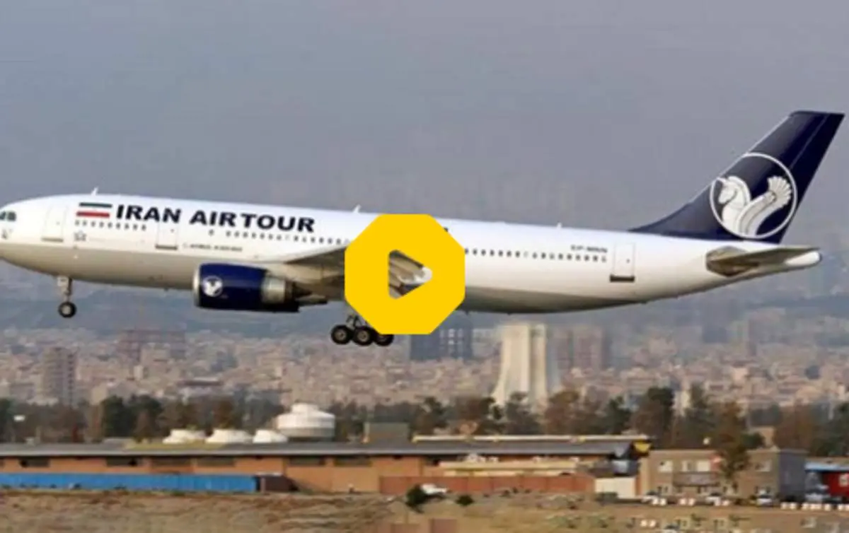 شرایط نفس‌گیر مسافران در پرواز تهران- مشهد به علت نقص فنی+ فیلم