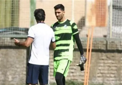 گلر سابق استقلال پرسپولیسی شد!+ عکس