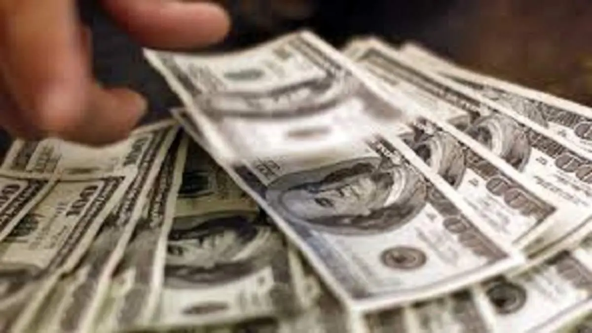 نرخ ارز در بازار آزاد ۱۳ دی ۱۴۰۰؛ دلار ۲۷ هزار و ۳۹۵ تومان است