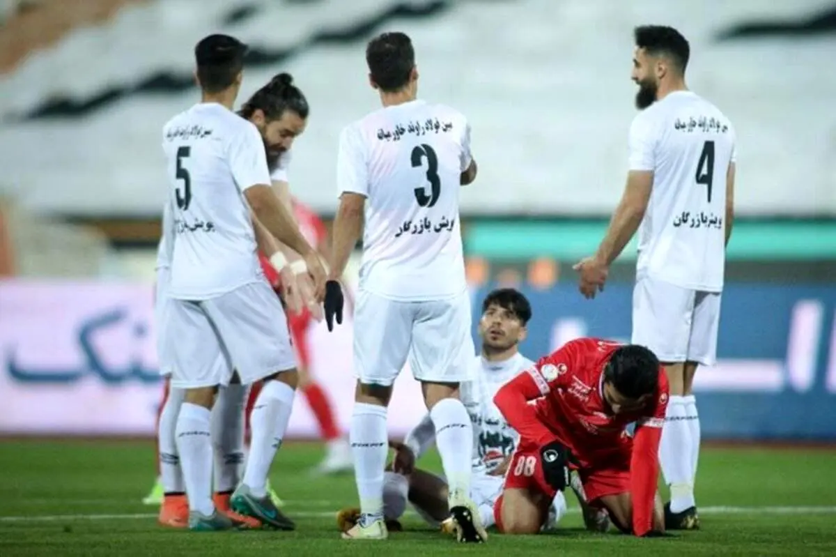 اختلاف نظر کمکداور و داور در پنالتی اعلام شده برای پرسپولیس!