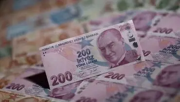 رشد هفتگی لیر رکورد تاریخی زد