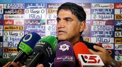 حمله تند دستیار ساپینتو به پرسپولیسی ها؛ در مکتب استقلال بزرگ شدیم، نه مکتب بی کلاسی و نادانی!