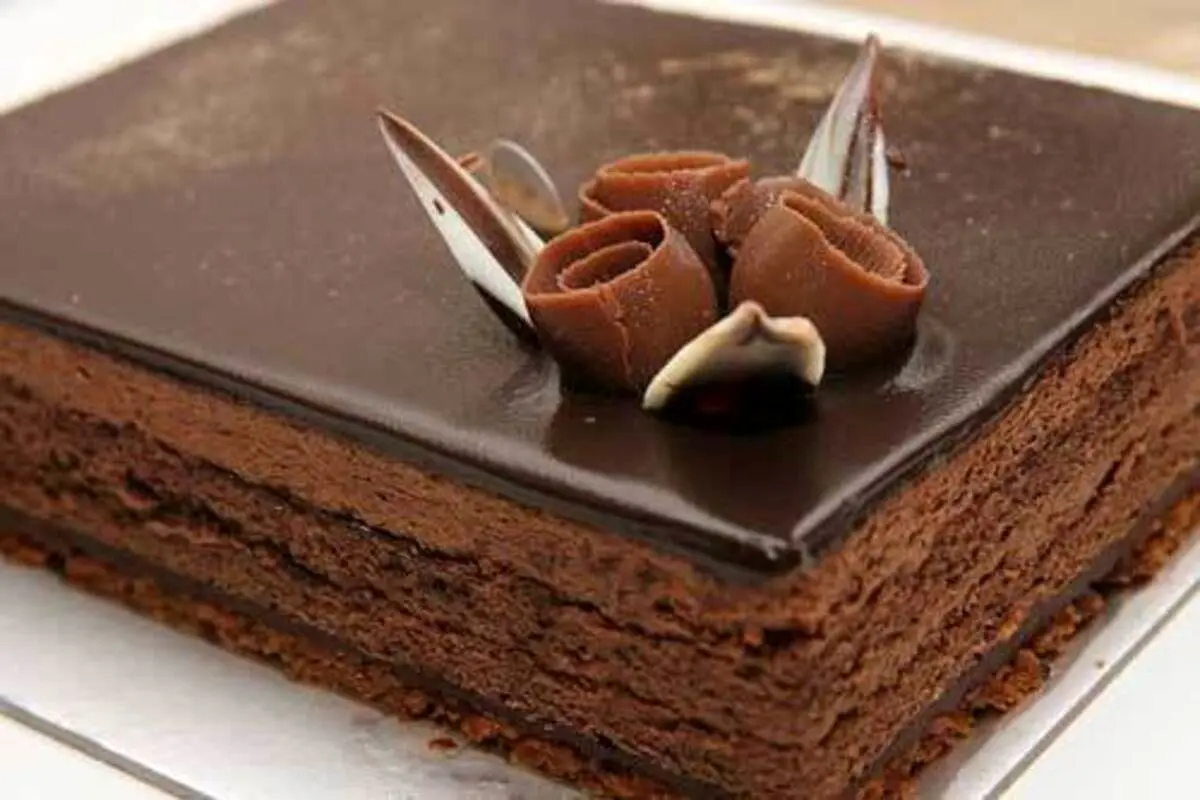 لذت و هیجان را با این کیک‌های شکلاتی تجربه کنید
