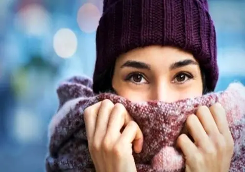 احساس سرما در بدن؛ نشانه کدام بیماری است؟

