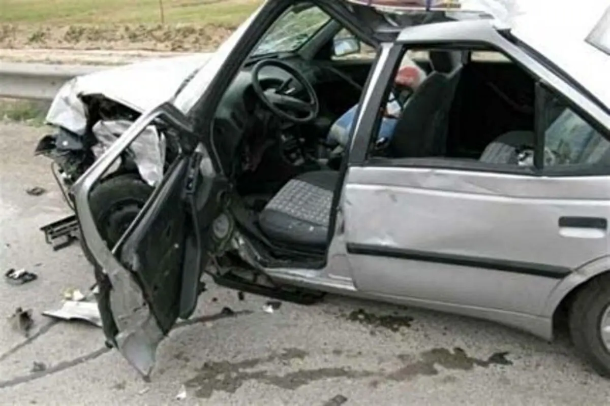 فوت ۳ نفر بر اثر حادثه رانندگی در محور الشتر به فیروز آباد + فیلم