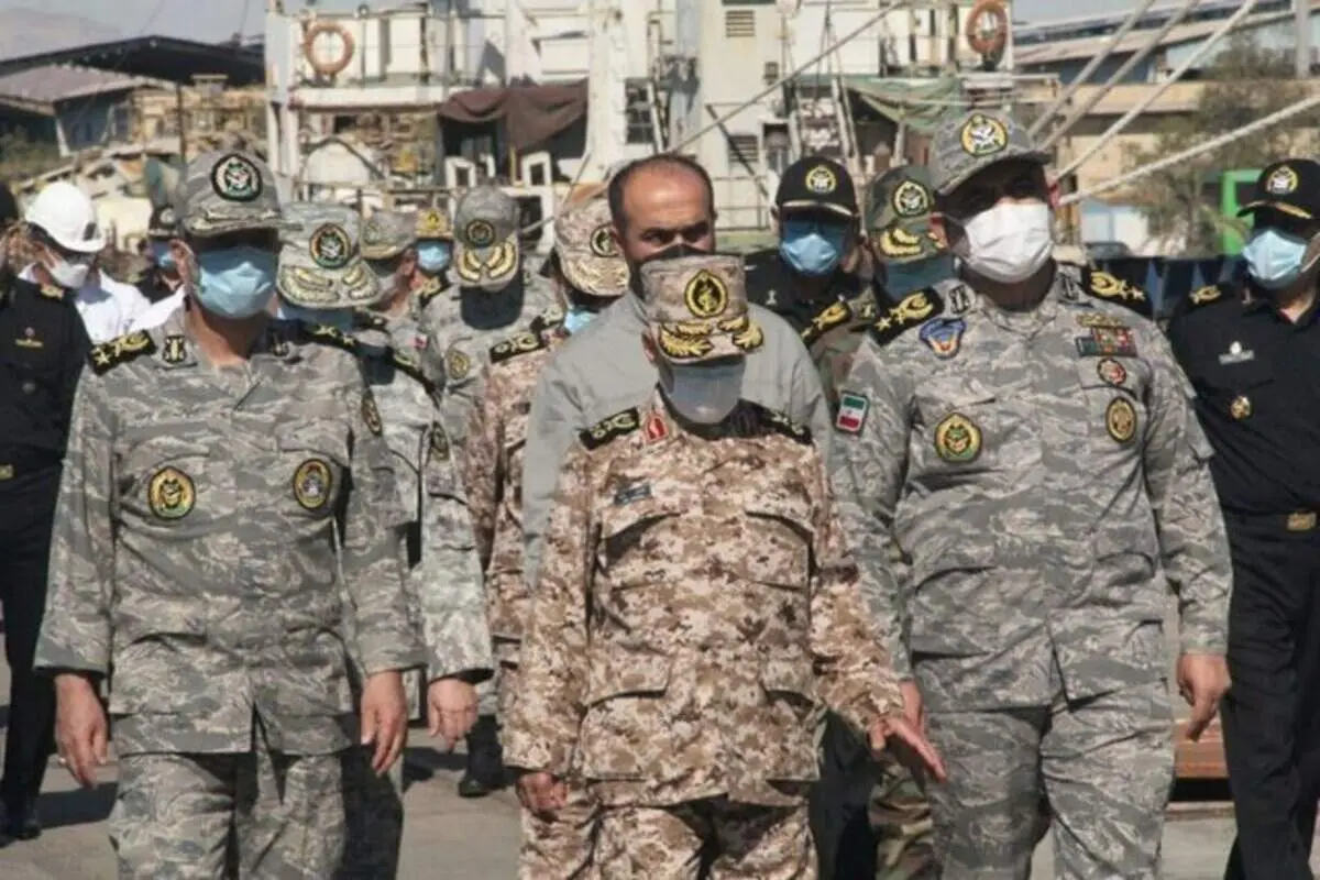 بازدید سرلشکر رشید و امیر سرلشکر موسوی از مناطق یکم و دوم نیروی دریایی ارتش