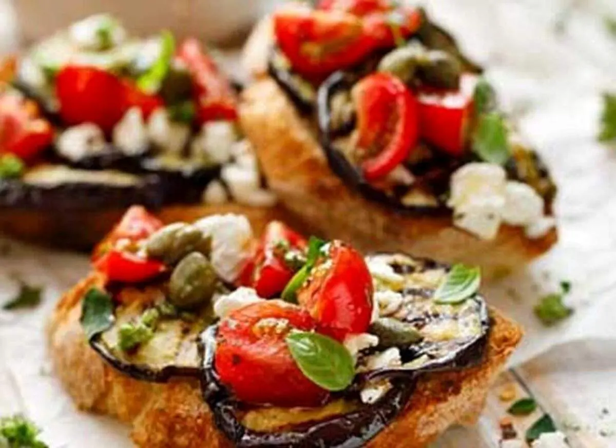 طرز تهیه بروشتای قارچ مرحله به مرحله