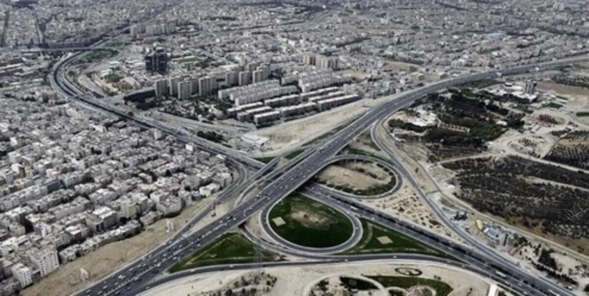 سلب امتیاز سردفترانی که با زمین خواران تبانی کنند