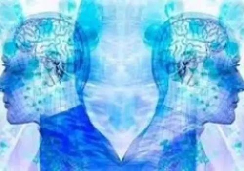۹ نشانه افراد باهوش بر اساس علم روانشناسی