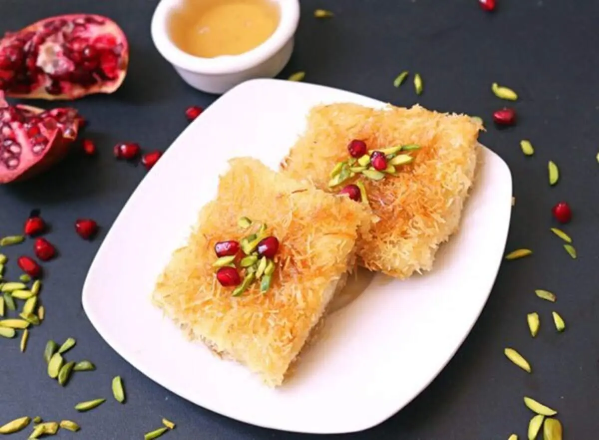 شیرینی کنافه (کونفی)؛ این دسر پنیری ترکی!