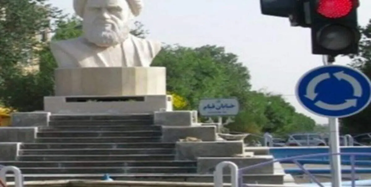 اهانت و تخریب تندیس امام (ره) در اردستان | واکنش فرماندار؛ سرنوشت فرد هتاک