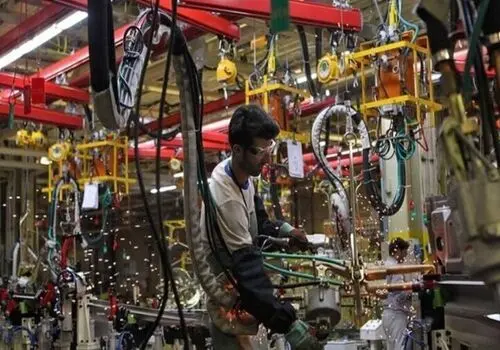 آغاز بازسازی و نوسازی ساختمان‌های آسیب‌دیده توسط شهرداری تهران 