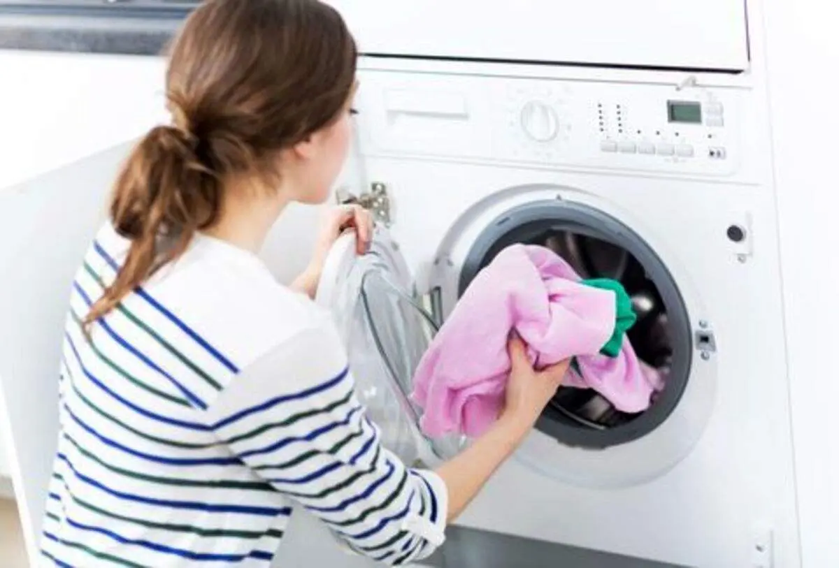 آیا آنزیم پودرهای لباسشویی موجب حساسیت پوستی میشود؟