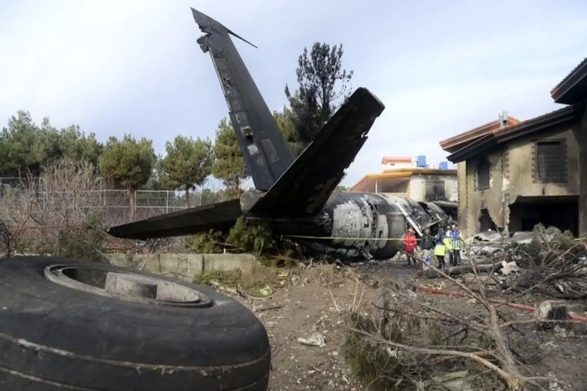 اولین فیلم از لحظه سقوط هواپیمای بوئینگ ۷۰۷ ارتش + فیلم