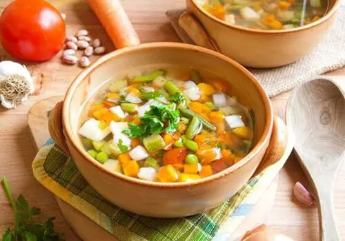 برای اینکه آلزایمر نگیرید دور این غذاها را خط بکشید