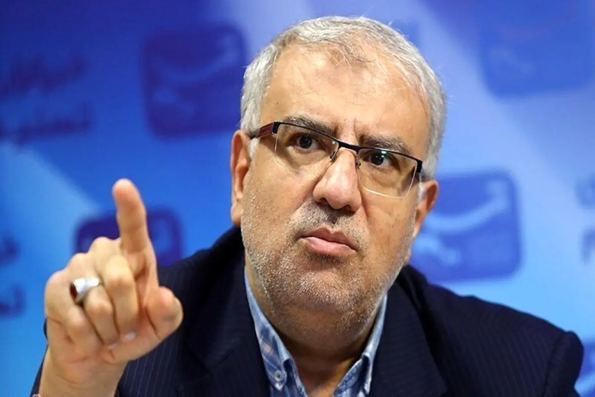 افزایش چشمگیر درآمدهای حاصل از فرآوردههای نفتی و محصولات پتروشیمی در ۱۰ ماهه امسال