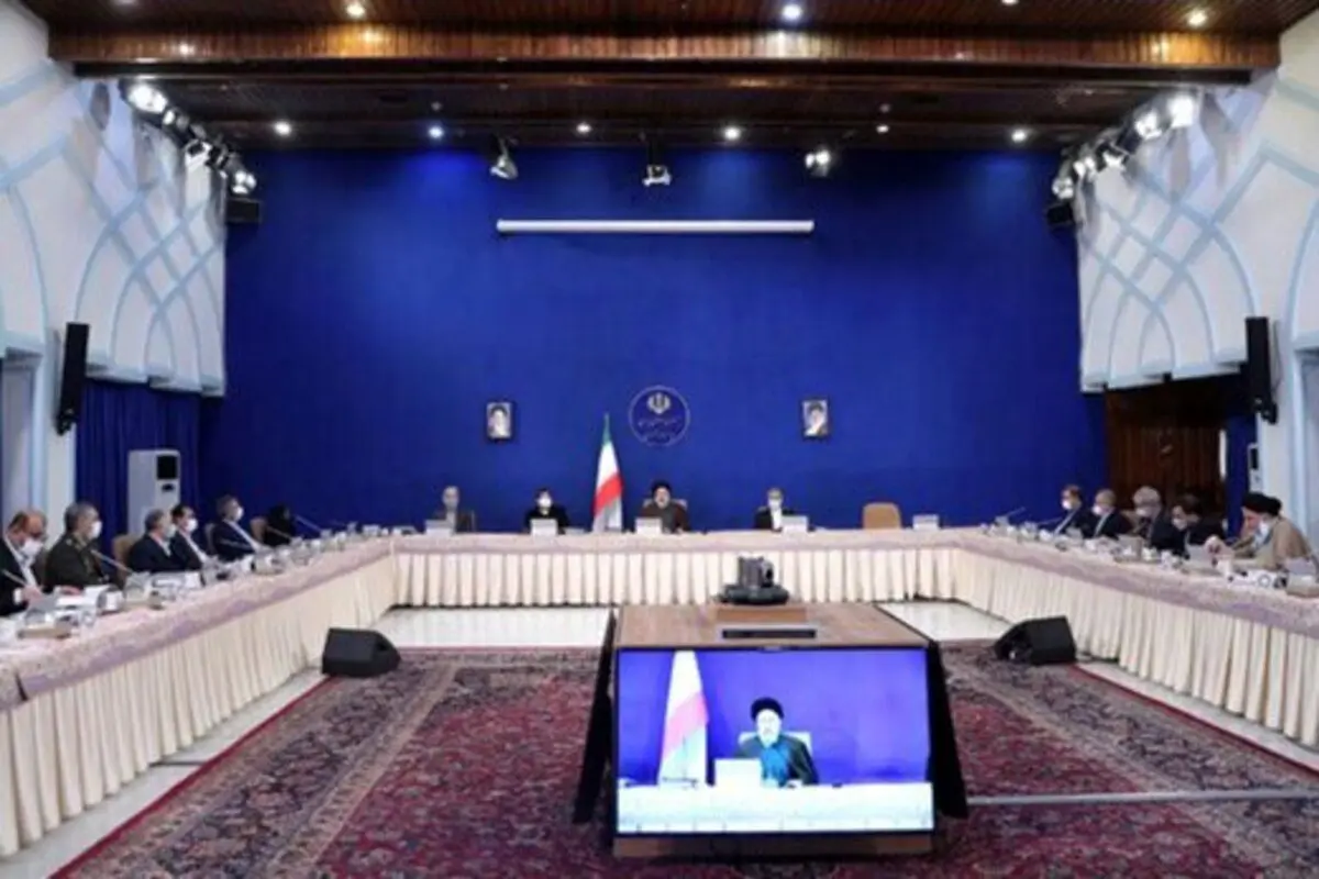 بی اعتنایی وزیر به رعایت پروتکل های ضدکرونایی در جلسه با رئیسی+ عکس