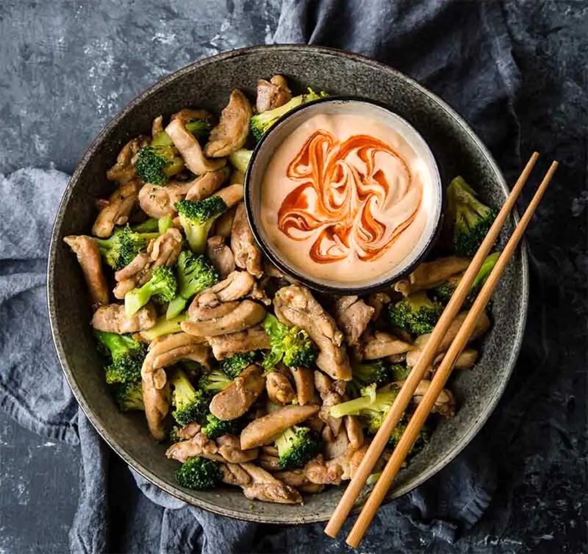 کتو مرغ سیر و بروکلی؛ رژیم غذایی جدید