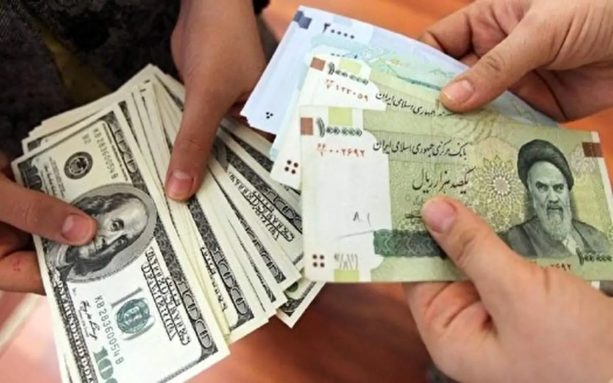 لزوم ورود دولت به موضوع خروج سرمایه از کشور