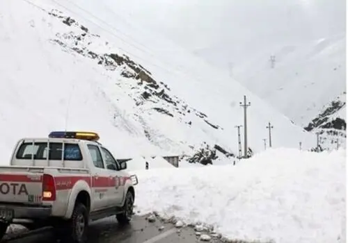 ورود به این جاده بدون زنجیرچرخ ممنوع است