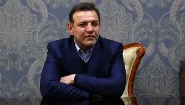 سکوت عزیزی خادم درباره ارتباط با رمال معروف