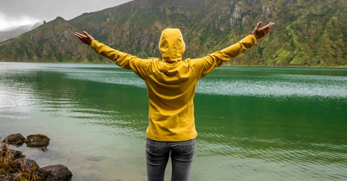 دنیا را جای بهتری برای زیستن کنیم