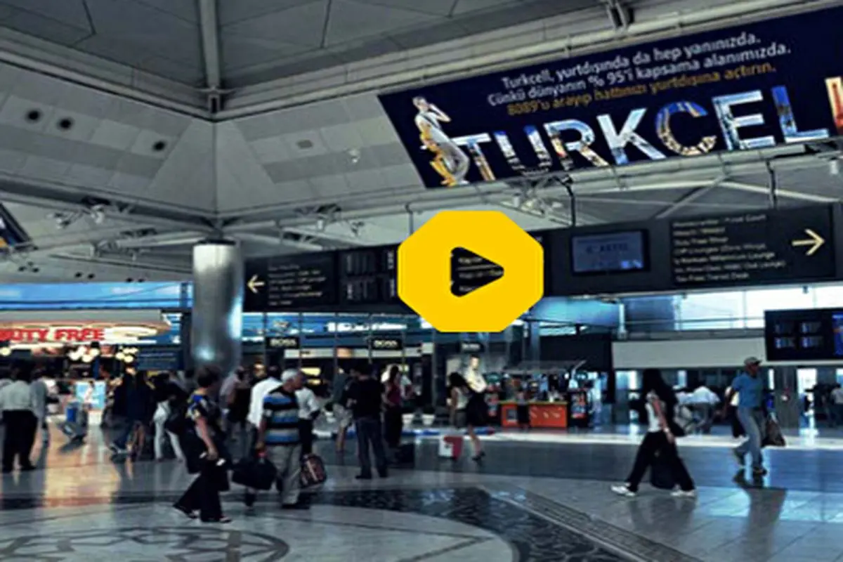 تظاهرات مسافران خارجی در فرودگاه استانبول+ فیلم