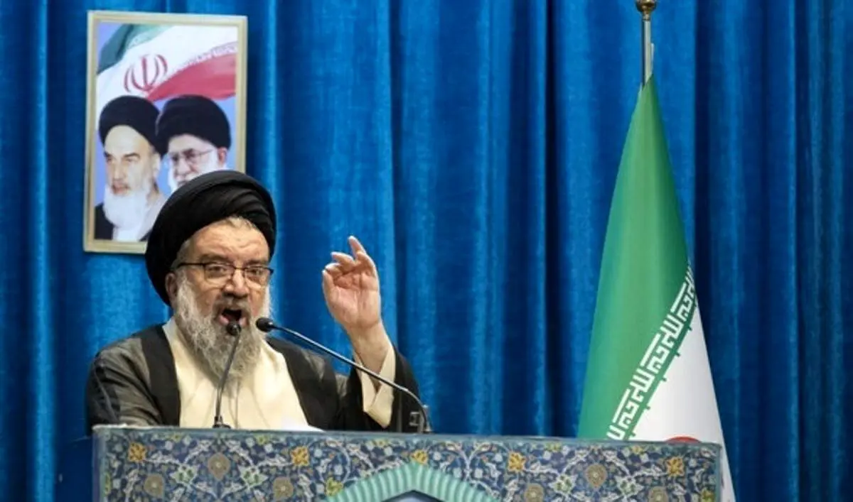 آیت الله خاتمی: آمریکا به دنبال غارتگری است نه مذاکره