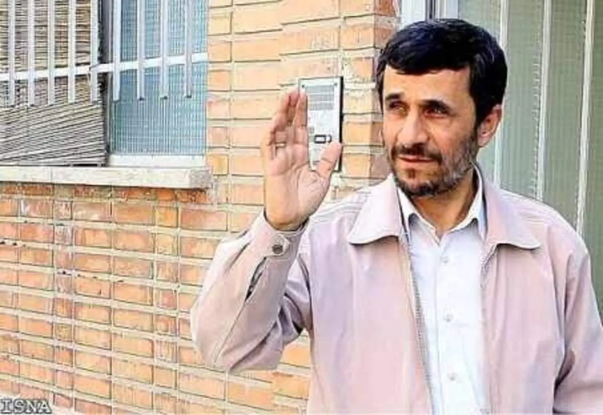 ادعای محدود شدن دسترسی احمدی نژاد به اطلاعات و اخبار / او مرداد ۱۴۰۱ از مجمع تشخیص حذف می شود