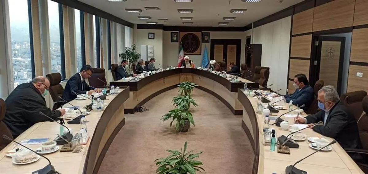 معاون اول قوه‏ قضائیه: برخورد جدی و قاطع با فساد منافاتی با رعایت حقوق متهمان ندارد، بلکه اقتضای عدالت آن است که هر دو توامان انجام شود