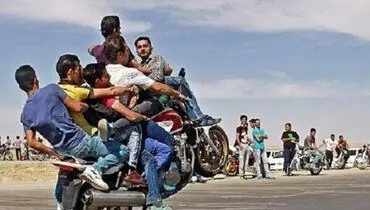 موتورسواری بیش از دو سرنشین ممنوع شد