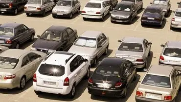 دلار ۲ هزار تومان ارزان، پراید ۷ میلیون تومان گران شد/ دست‌های پشت پرده گرانی خودرو