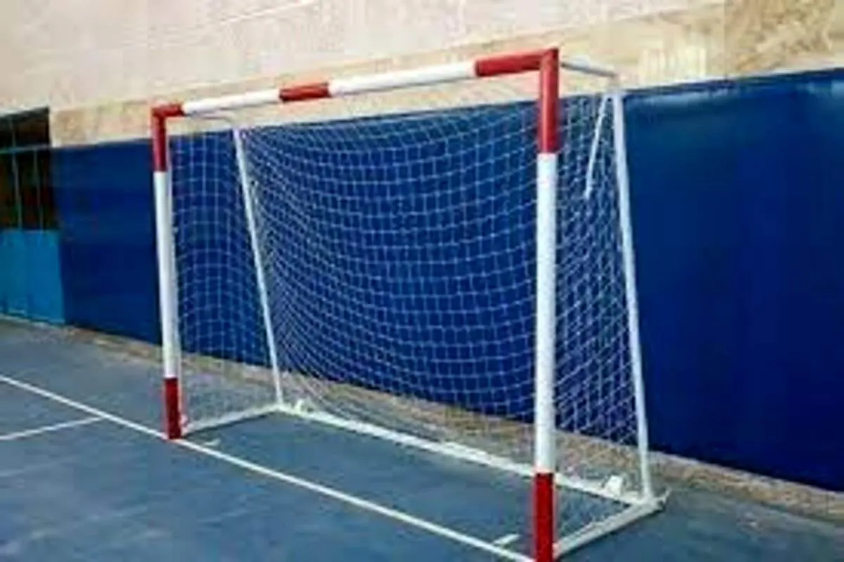 حادثه تلخ برای نوجوان فوتبالیست؛ سقوط تیر دروازه جان پسر ۱۴ ساله را گرفت