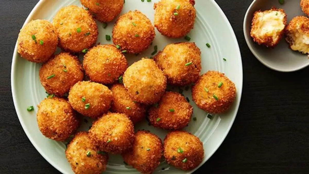 طرز تهیه ۳ غذای مقوی، ساده و خوشمزه با سیب‌زمینی
