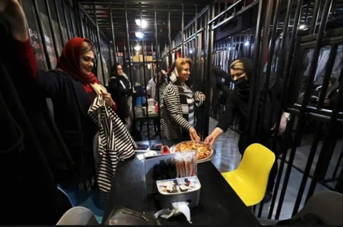 دیدنی های روز؛ از تظاهرات مخالفان واکسن تا محلات قرنطینه هنگ کنگ