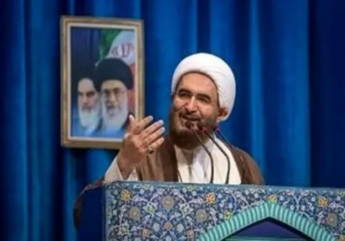دشمن بر گسل‌های قومی، مذهبی، سیاسی و نسلی طمع دارد

